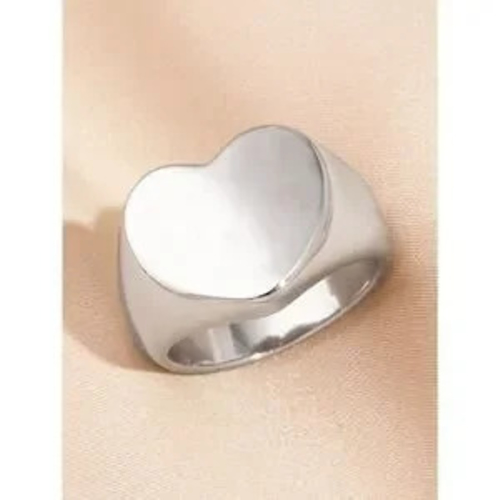 Heart ring?N2005 - Picture 2 of 4